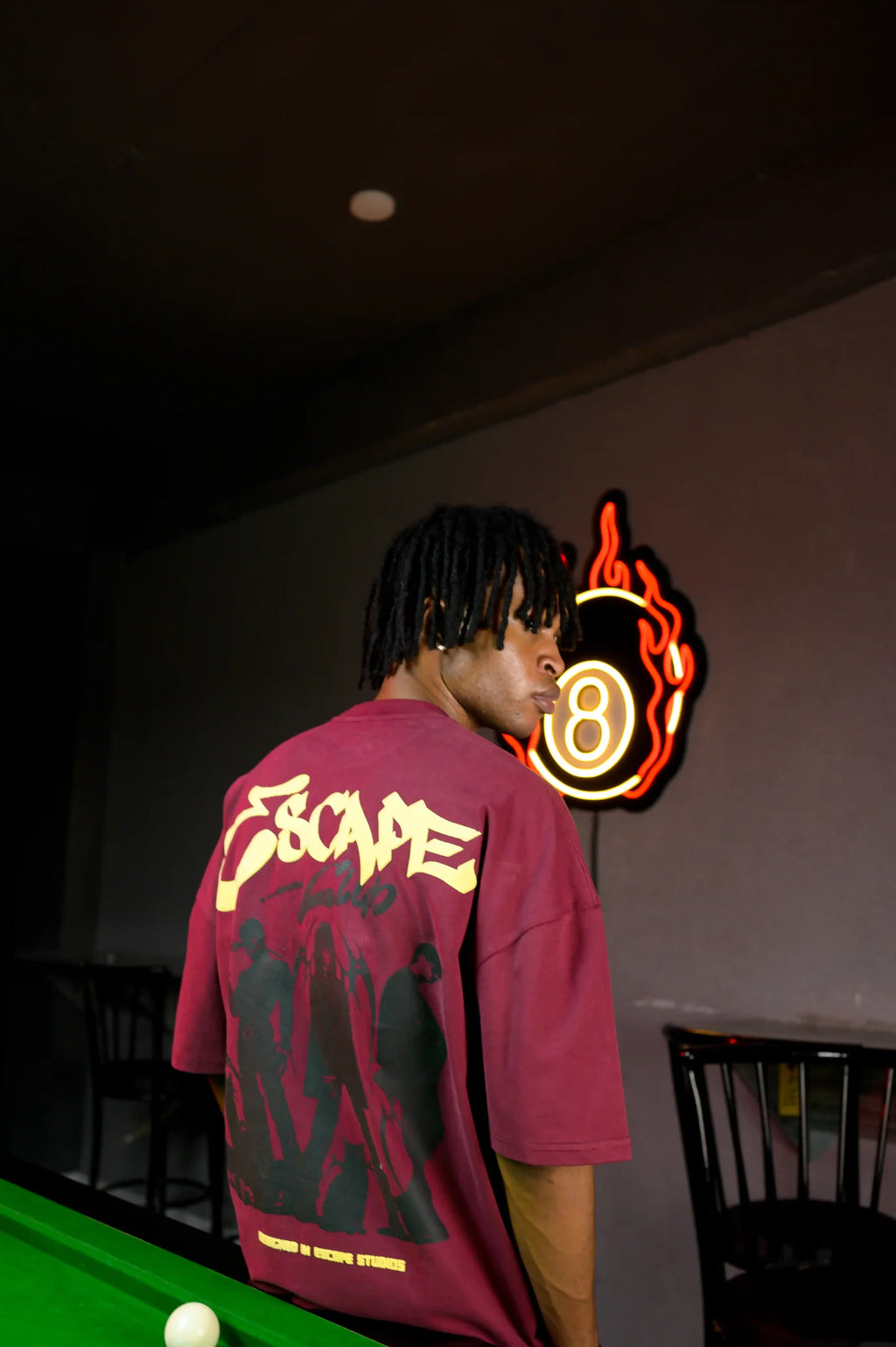 ESCAPE CLUB