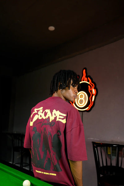 ESCAPE CLUB