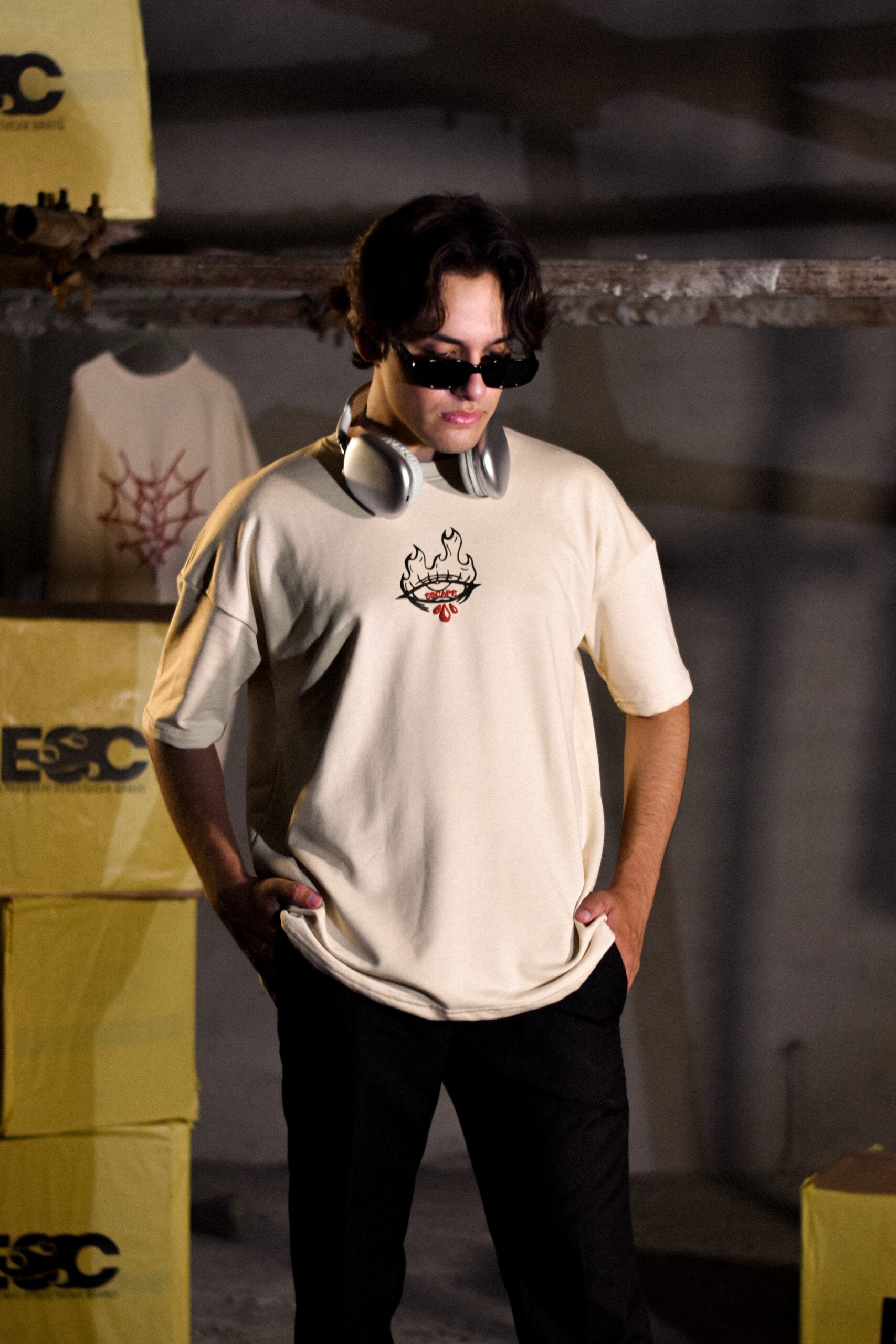 Venomous Heart - Oversized Tee shirt
